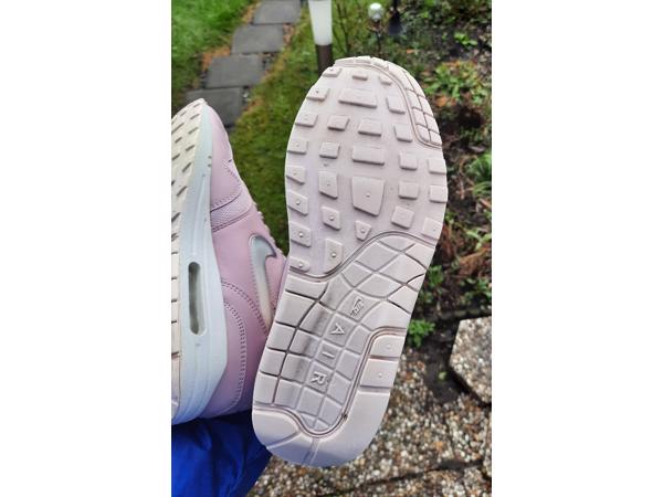 Nike Air Max 1 Plum Chalk Pink Roze maat 38