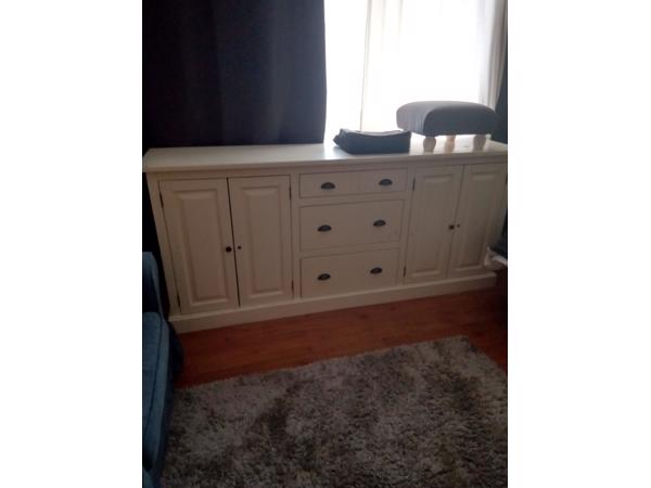 tuinstoelen/dressoir/eetkamerstoelen