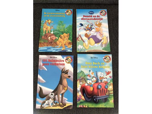 Disney boekenclub gladde kaft hardcover 4 titels
