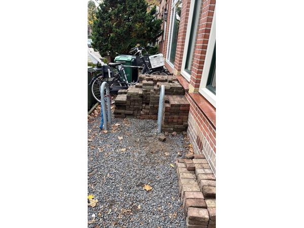 gratis af te halen tuinstenen en tegels