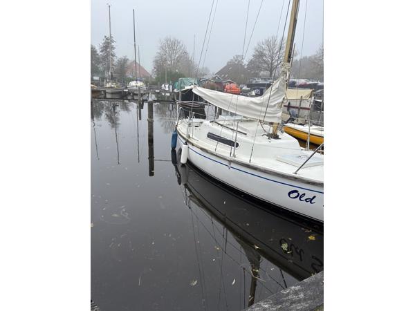 Te koop leuk kajuit zeilbootje