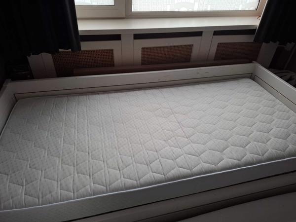 Lifetime eenpersoons bed 90x200cm