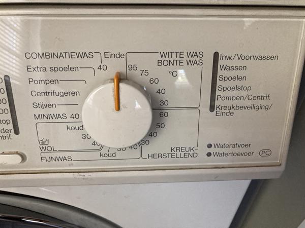Miele Novotronic wasmachine
