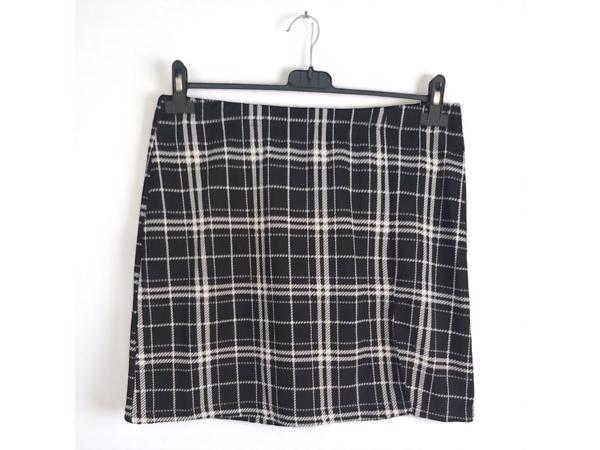 stretchy rok zwart wit geruit M