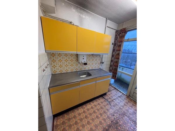 Keuken incl. tegels, excl. geiser