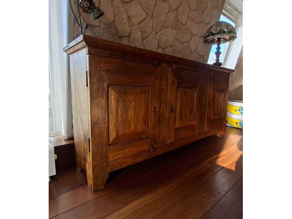 Houten dressoir