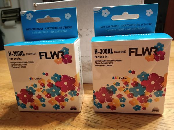 twee inktcartridges HP xl300 gratis