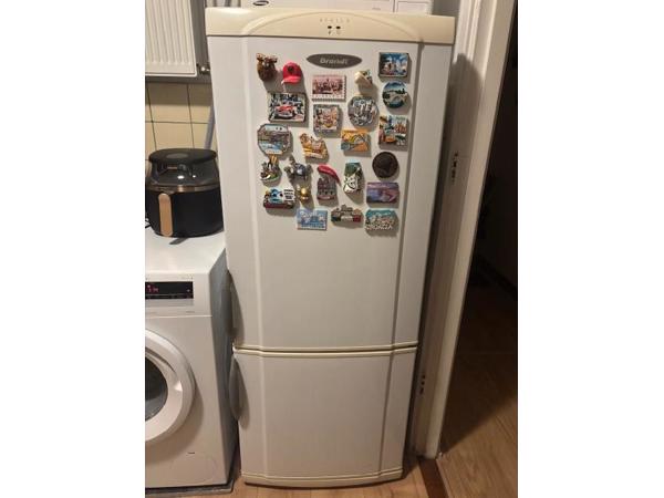 Koel- vriescombinatie / koelkast en vriezer