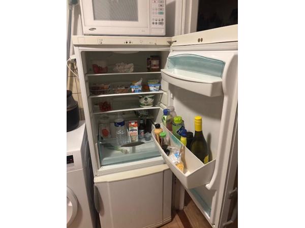 Koel- vriescombinatie / koelkast en vriezer