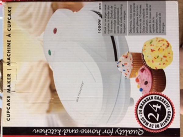 Nieuwe cupcakemaker in verpakking