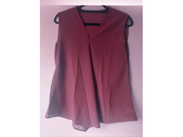 Luchtig mouwloos effen shirt bordeaux rood M