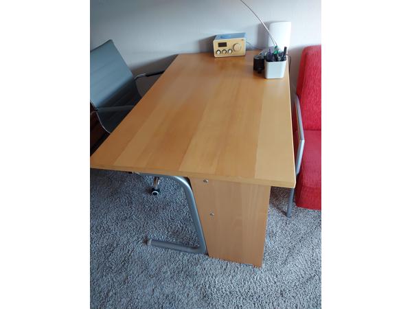 Bureau beukenhoutlook