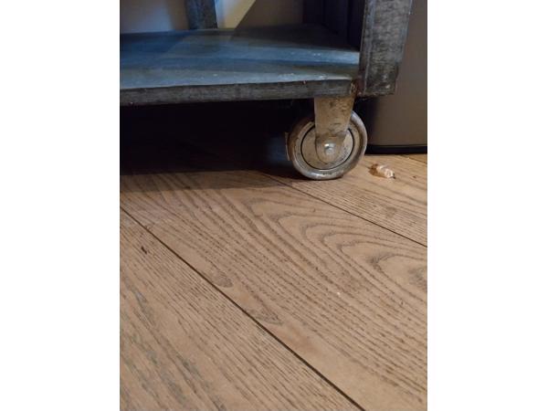 Toffe stellingkast op wielen voor keuken, boeken, shuur etc