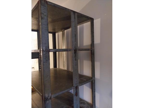 Toffe stellingkast op wielen voor keuken, boeken, shuur etc