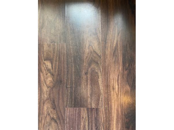 LAMINAAT VLOER 7MM KLICKSYSTEEM