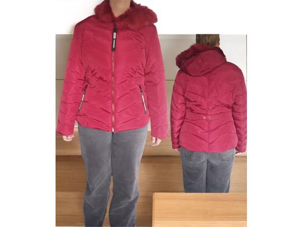 Ature winter jas rood XL/42 (Let op heeft 1 mankementje)