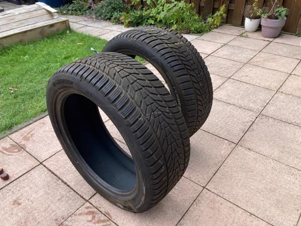 2 winterbanden 245 / 45R18 100V M.S