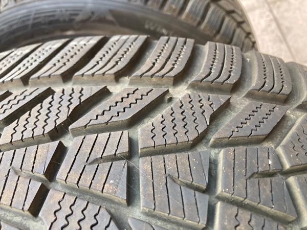 2 winterbanden 245 / 45R18 100V M.S