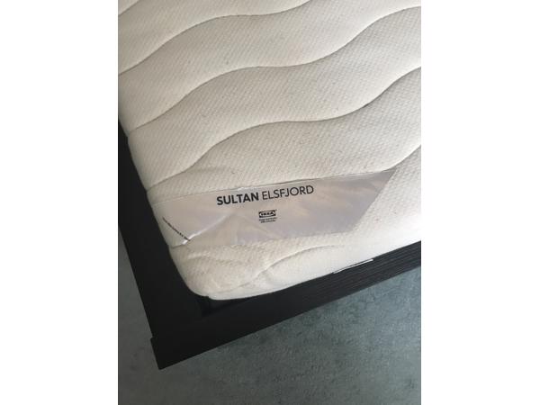 IKEA matras 140x200 cm