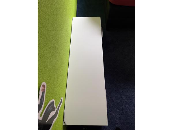 Dressoir zo goed als nieuwe