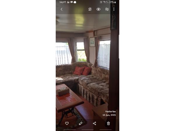 Stacaravan IN GOEDE STAAT GRATIS