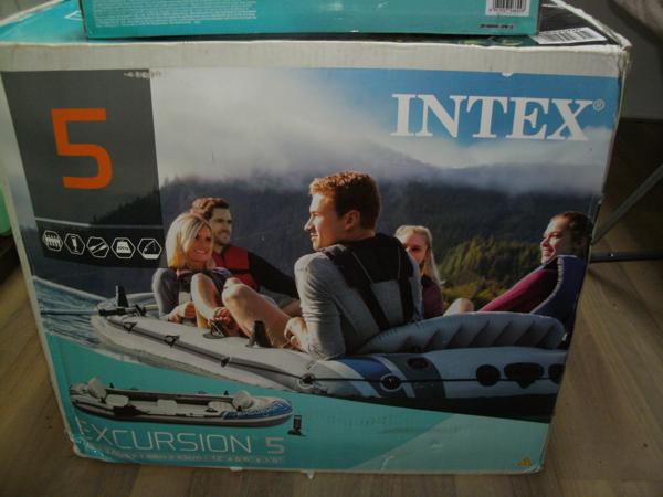 Excursion 5 opblaasboot met Demon BB-Motor