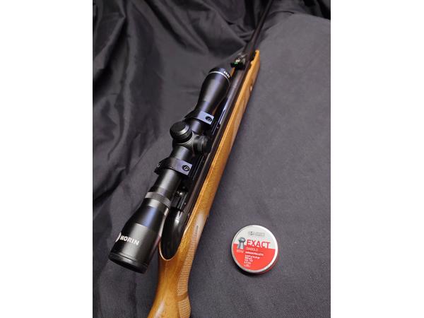 GAMO HUNTER 440 (4,5mm) 24 Joule richtkijker 4x32  Z.G.A.N