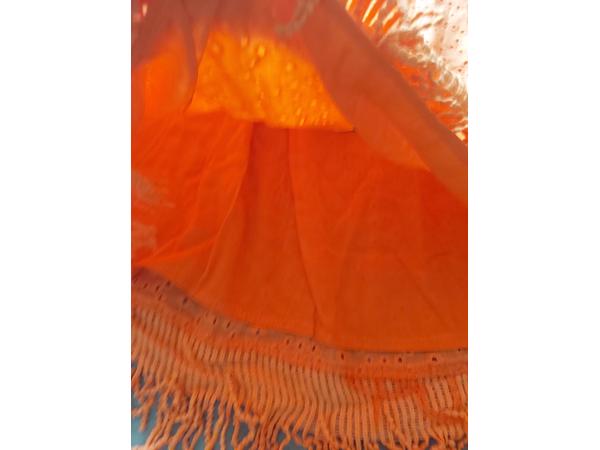 Drole de Copine rok gaatjes patroon oranje M/L 38/40