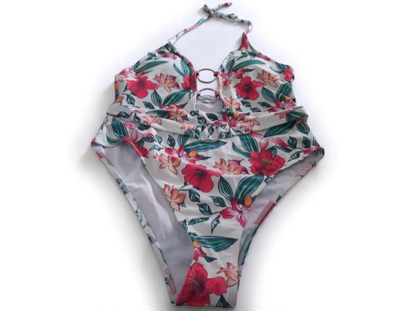 Halter badpak met ringen en riempje L