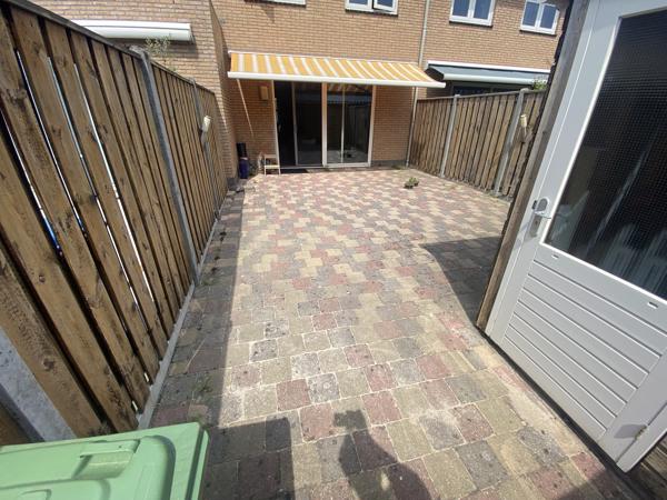 Keurige 41 m2 aan tegels (20cmx20xm) / 1062 stuks