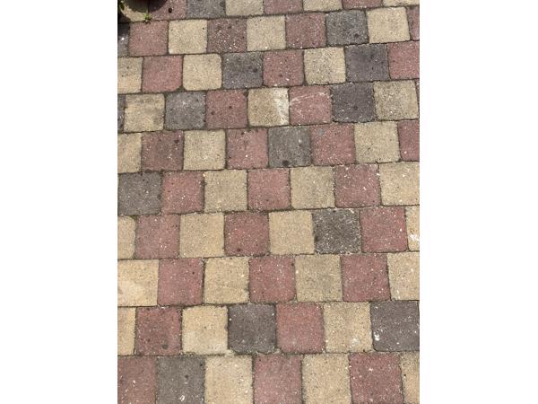 Keurige 41 m2 aan tegels (20cmx20xm) / 1062 stuks