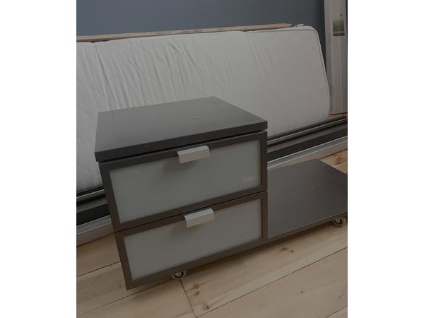 2 pers. Bed 160x200 zwart/bruin+boden+nachtkastje