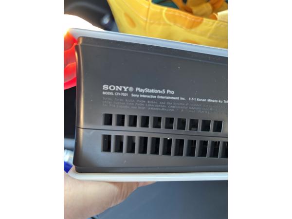 Sony Playstation 5 PRO 2TB + Gratis Headset