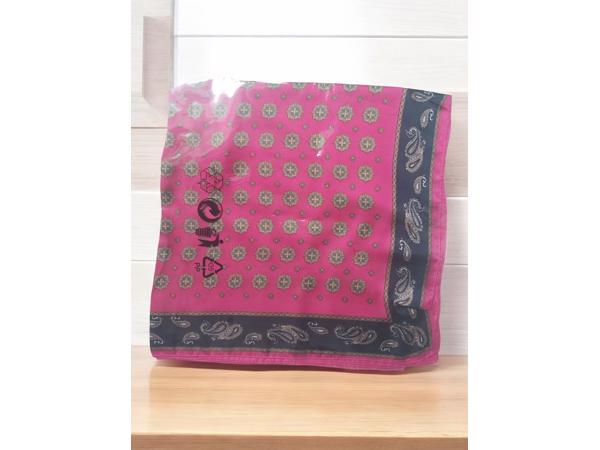 Sjaal Juliet – Fuchsia 70x70cm