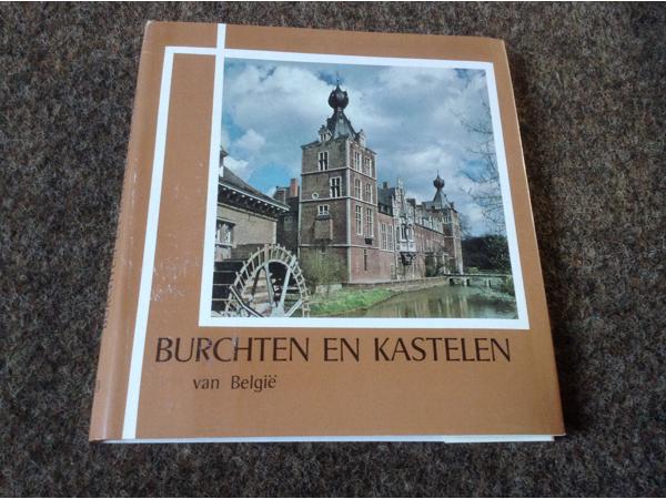 10 prachtige boeken van Burchten & kastelen
