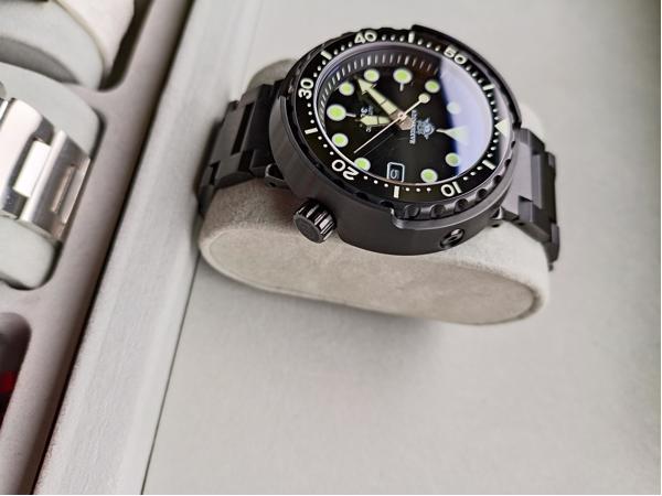 Addiesdive Duikhorloge 300m. NH35 (Seiko) uurwerk
