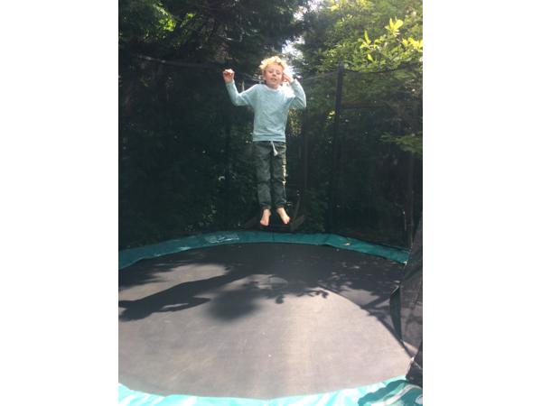 grote trampoline