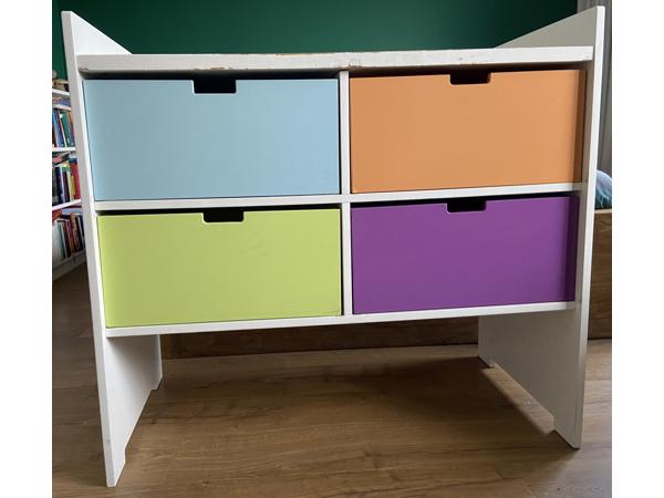 Commode met 4 grote lades