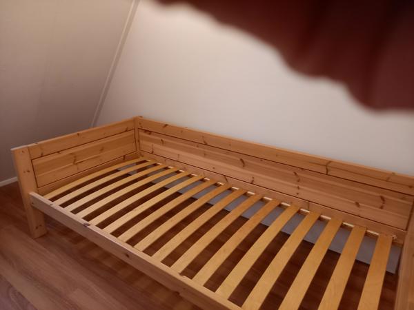 Lifetime bed 90x200cm inclusief halve en hele hoogslaper