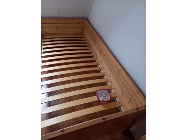 Lifetime bed 90x200cm inclusief halve en hele hoogslaper