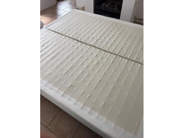 2x boxspring onderstel + matras - gratis af te halen