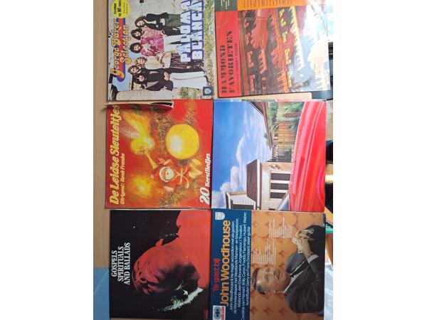 59 LP'S, GRATIS AF TE HALEN