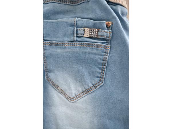 LowCut uitlopende Jeans, maat 34, 36, 38, 40 of 42   (Nieuw)