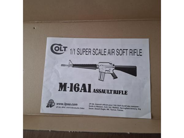 Colt m 16 a1 replica