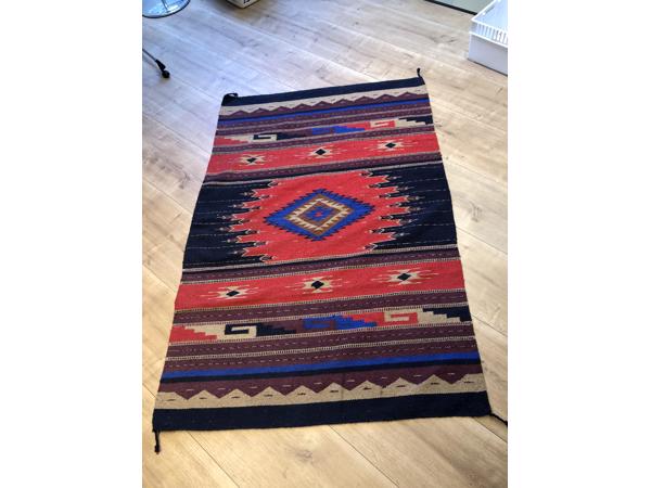 Handgeweven deken/vloerkleed van de Navajo-indianen