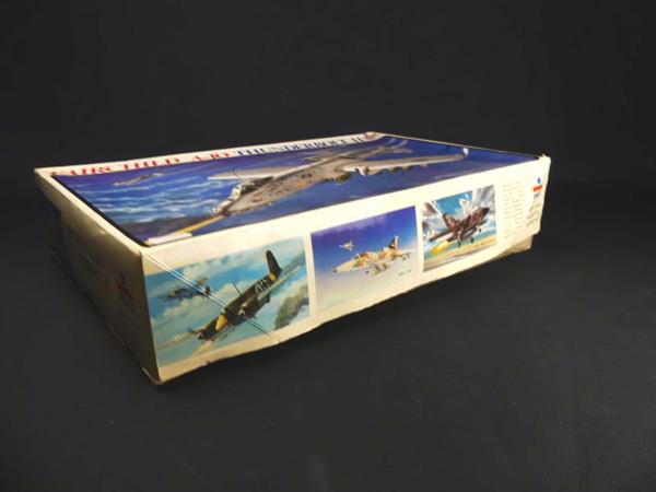 Esci Fairchild A-10 Thunderbolt II 1/48 model 1977 Nieuw