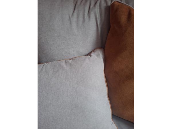 Mooie bank, slechts 2 jaar oud