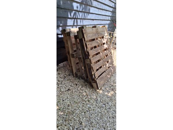 5 houten pallets vurenhout