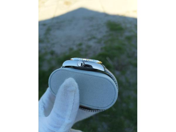 Tandorio met andere wijzerplaat en NH35 (Seiko) uurwerk 100m