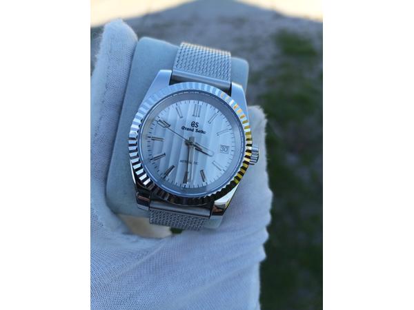 Tandorio met andere wijzerplaat en NH35 (Seiko) uurwerk 100m